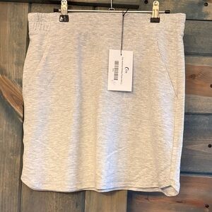 ZYIA Light Gray heathered effortless pocket pencil Skirt